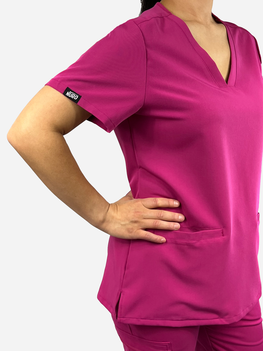 Gigi Classic Scrub Top - Extreme Pink